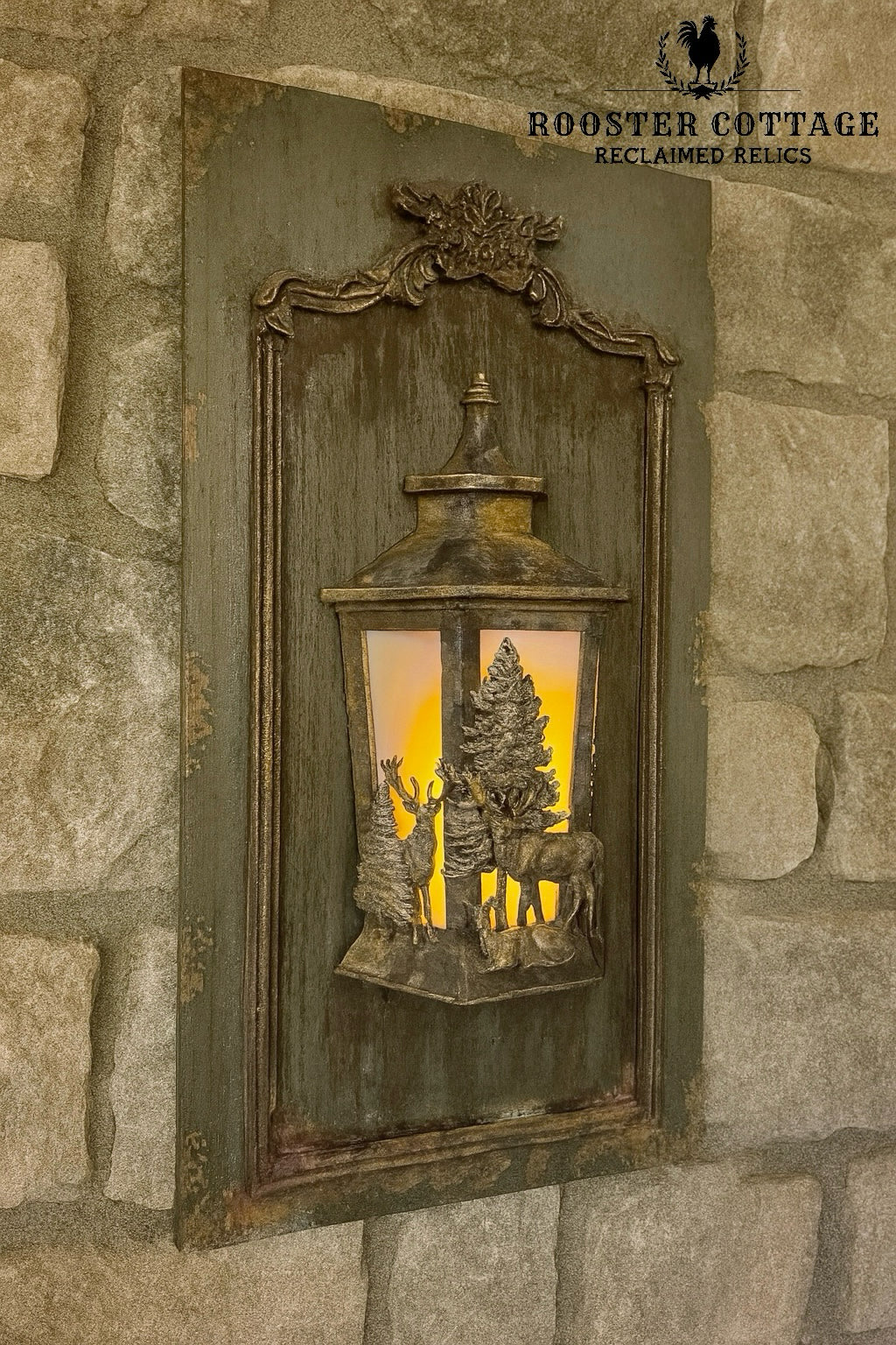 Wilderness Lodge Wall Lantern & Panel