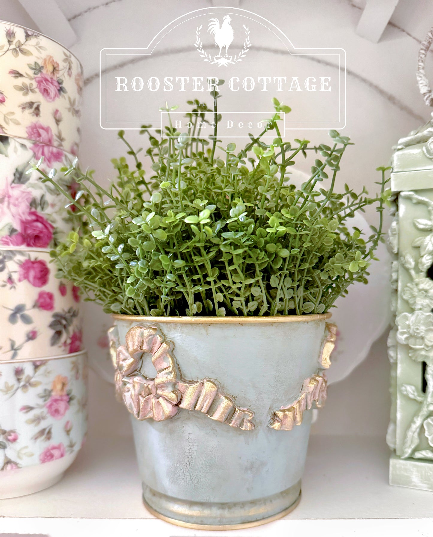 Vintage Style Bow Planter