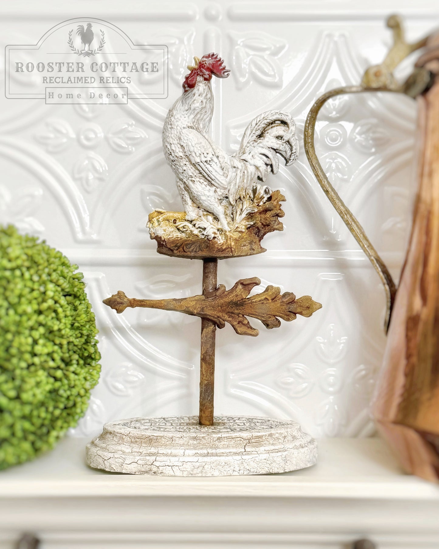 Fleur-de-Cluck Rooster Weathervane
