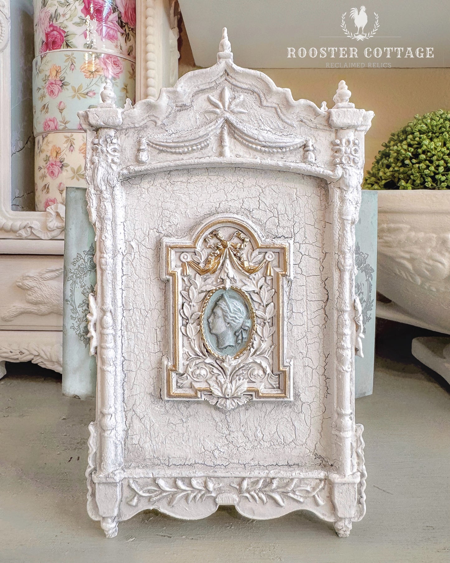 Illuminated Songbird Parlor Petite Vignette Cabinet