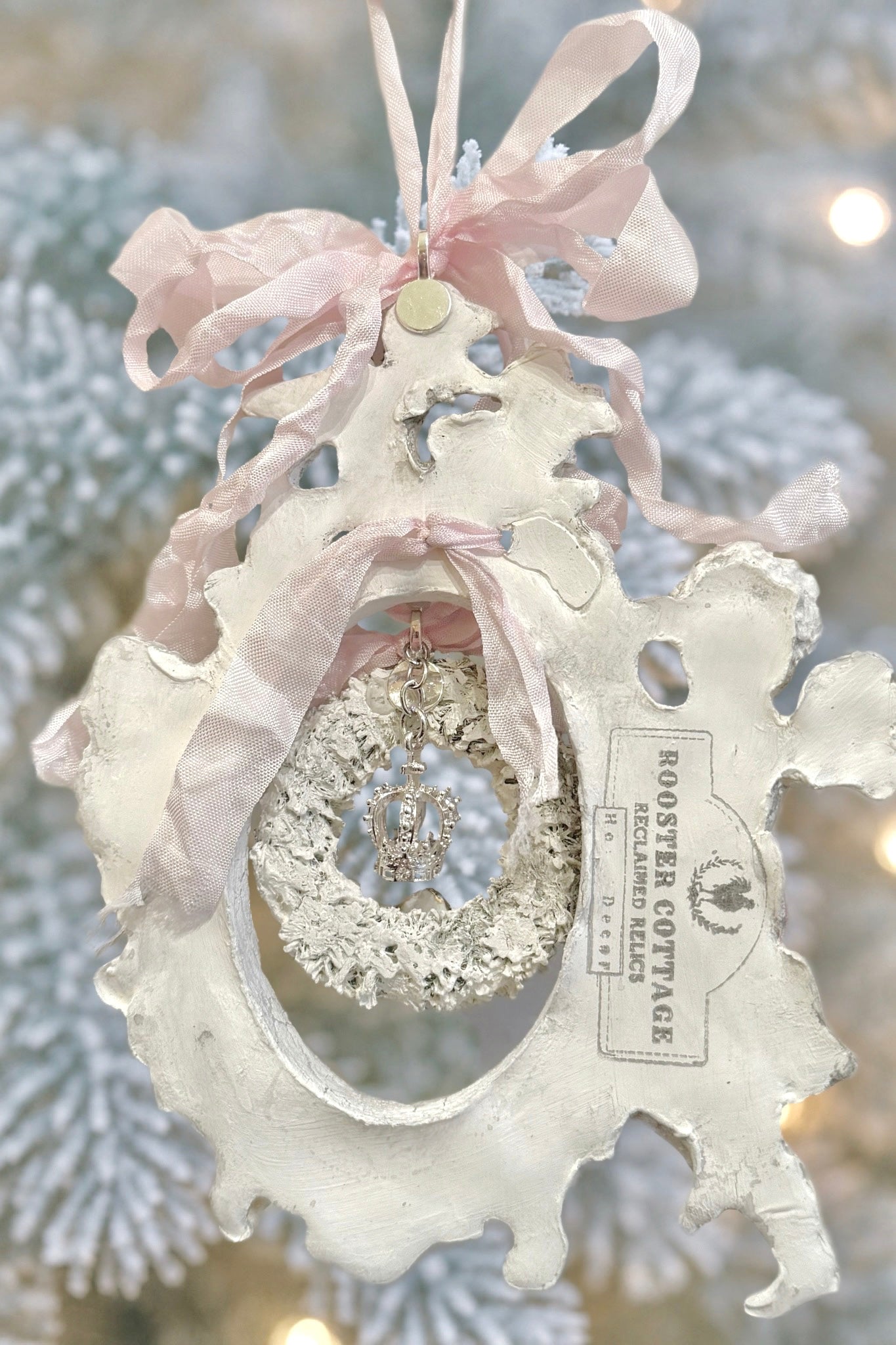 Cherub’s Winter Wreath Frame Ornament