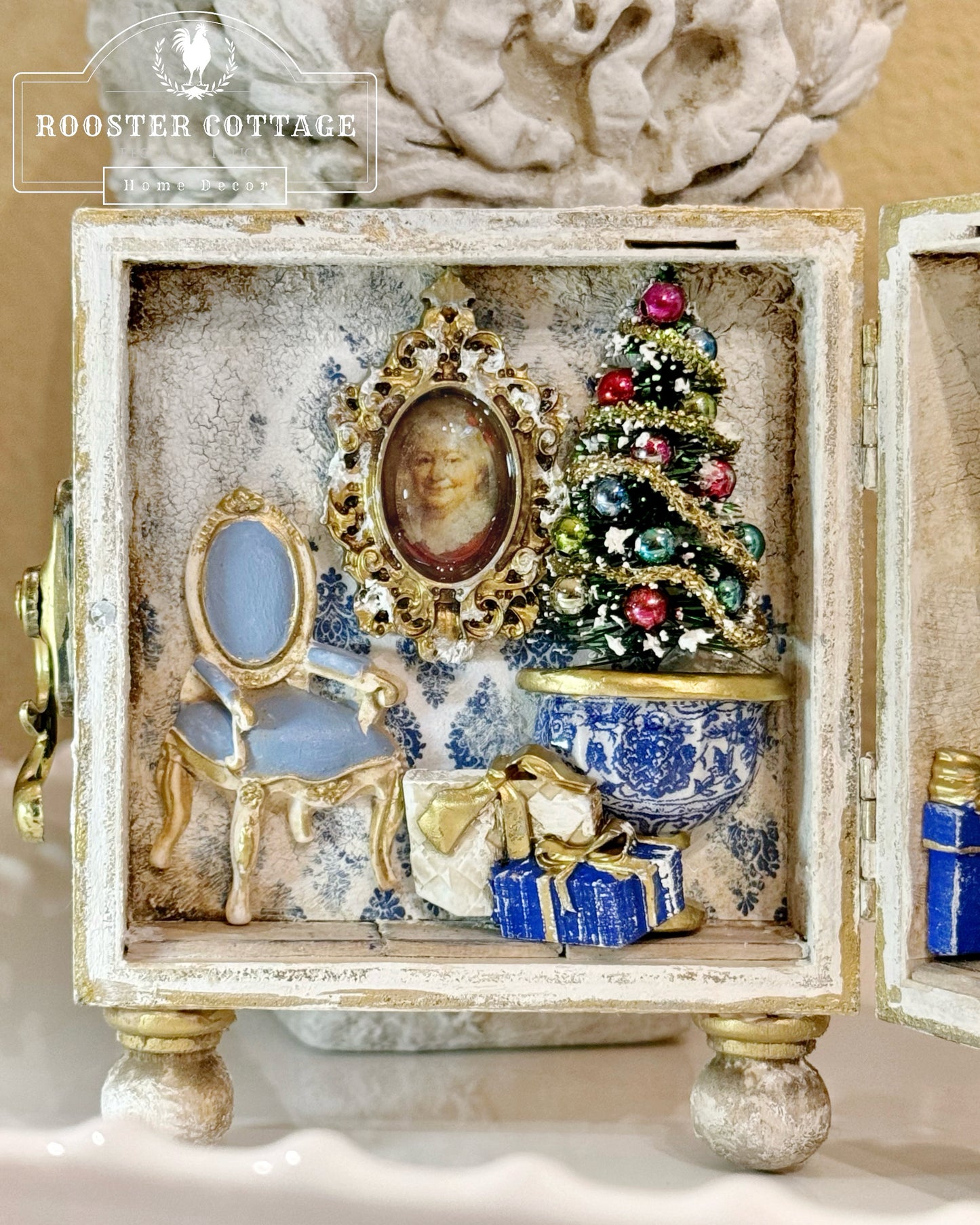 Blue & White Porcelain Christmas Diorama Box
