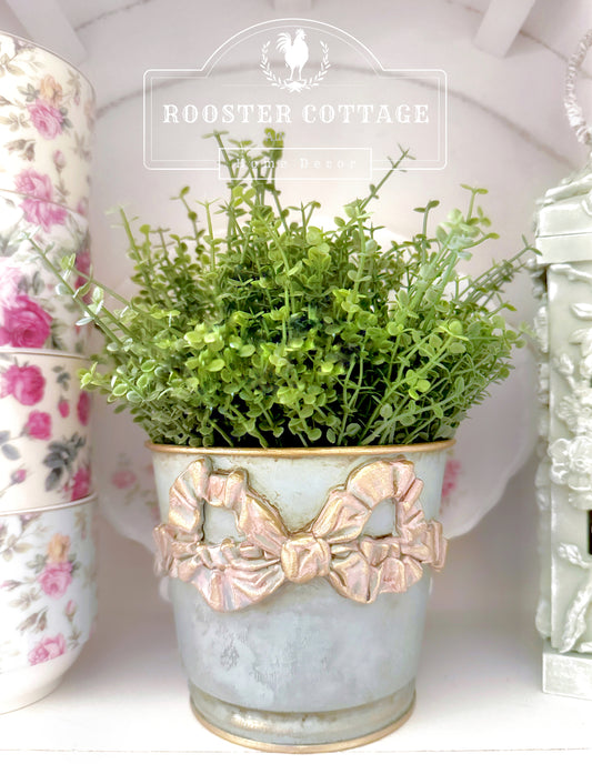Vintage Style Bow Planter